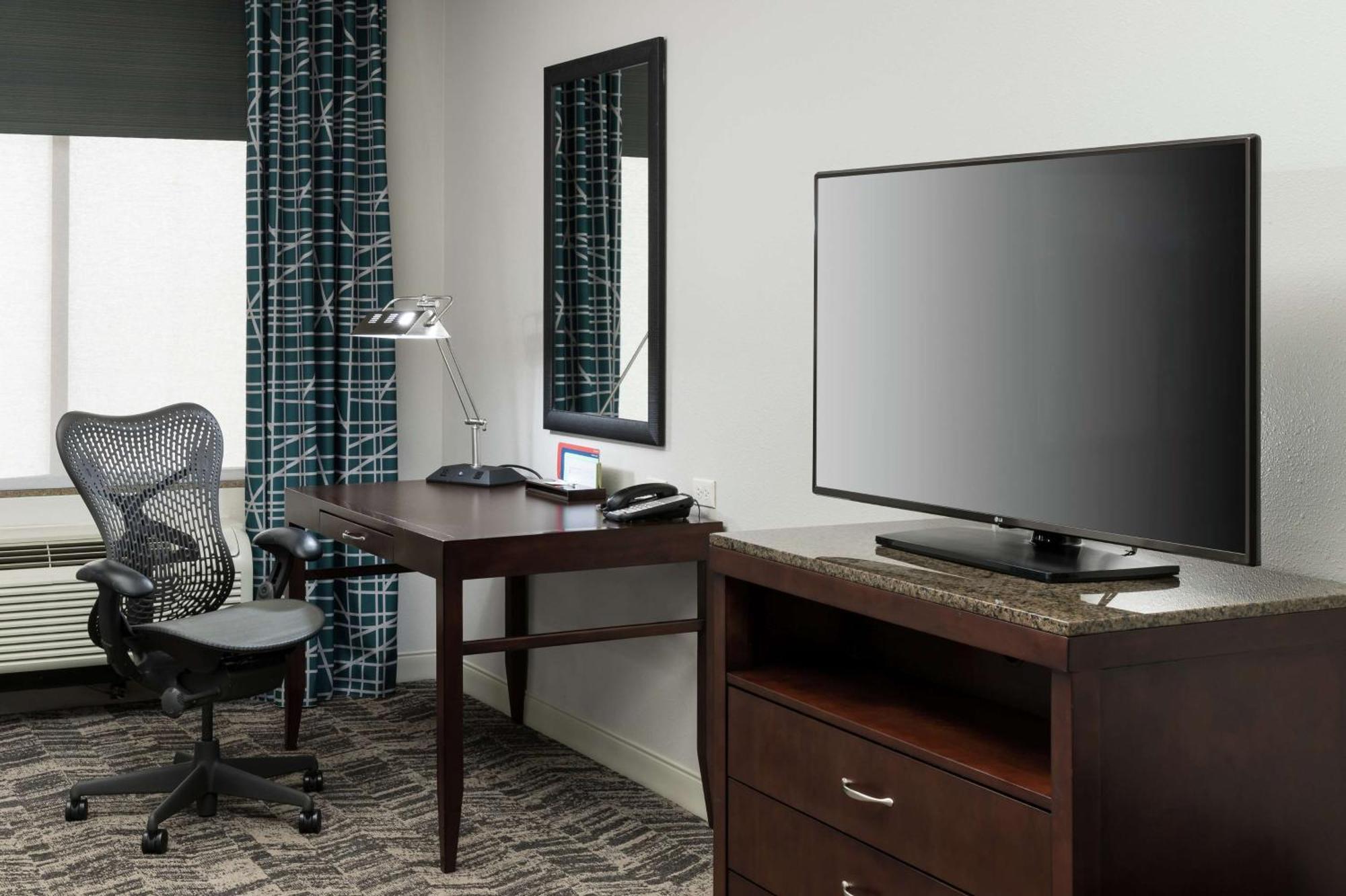 Hilton Garden Inn Dfw North Grapevine Εξωτερικό φωτογραφία