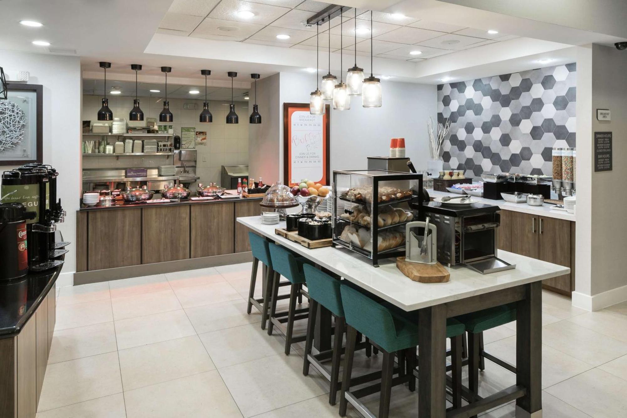 Hilton Garden Inn Dfw North Grapevine Εξωτερικό φωτογραφία